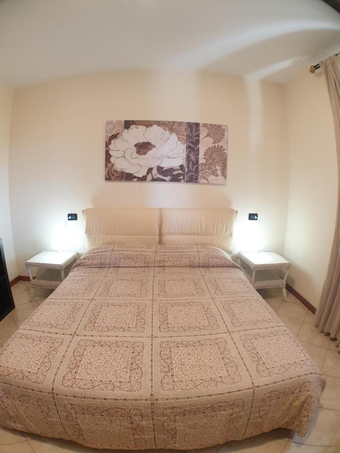 La Fenice Holiday Apartment Manerba del Garda Exterior photo